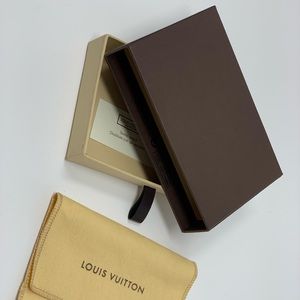 Louis Vuitton box